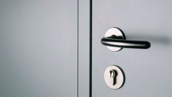 Вскрытие металлических дверей в Ивантеевке